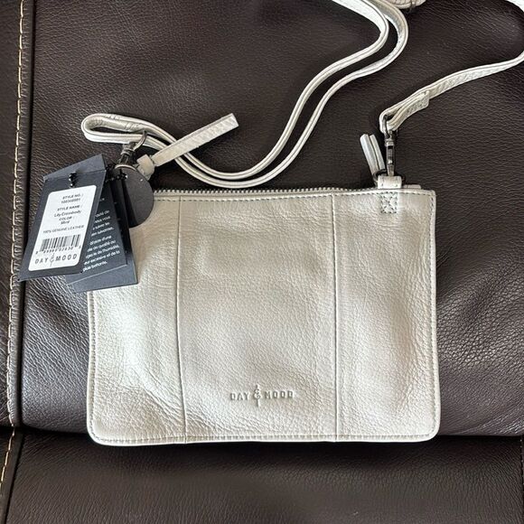 NWT Anthropolgie Day & Mood Wallet Cross Body in light Stone - Picture 1 of 4